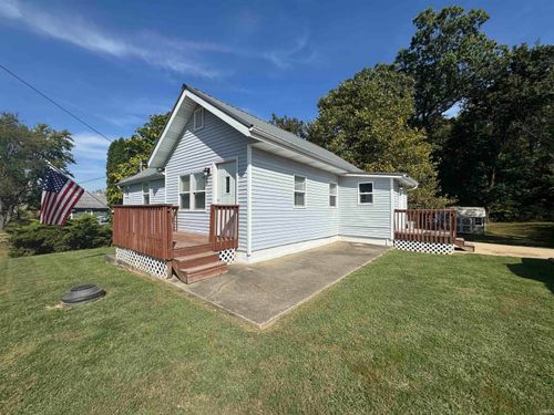 1119 S 1st St, Dugger, IN, 47848-5004 | Card Image