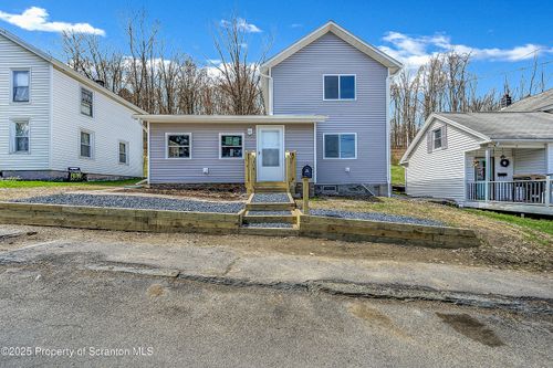 14 Maiden Ln, Susquehanna, PA, 18847-2734 | Card Image