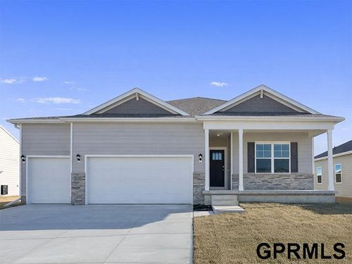 8507 S 185th St, Omaha, NE, 68136-0006 | Card Image