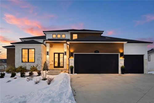 16908 Rosehill, Overland Park, KS, 66221-2958 | Card Image