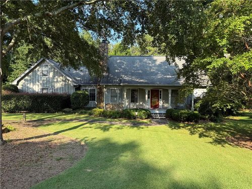958 Sweet Briar Trl Se, Conyers, GA, 30094-3854 | Card Image