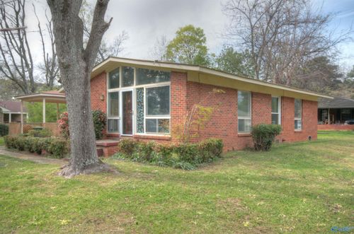 403 Karter St Nw, Huntsville, AL, 35805-2530 | Card Image
