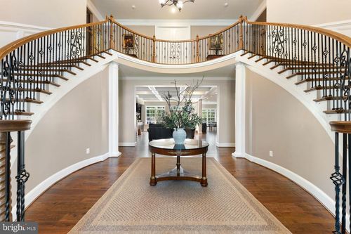 22011 Beaverdam Dr, Ashburn, VA, 20148-7348 | Card Image