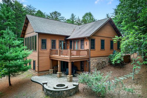 35-1077 Ten Whigs Rdg, Nebo, NC, 28761-4530 | Card Image