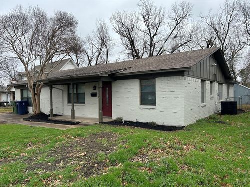 220 N Bernice Dr, Garland, TX, 75042-6203 | Card Image