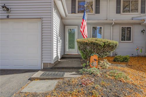 4 Arbor Ct, Fairport, NY, 14450-1602 | Card Image