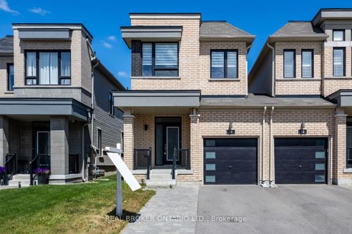 27 Cryderman Lane, Bowmanville, ON, L1C2W3 | Card Image