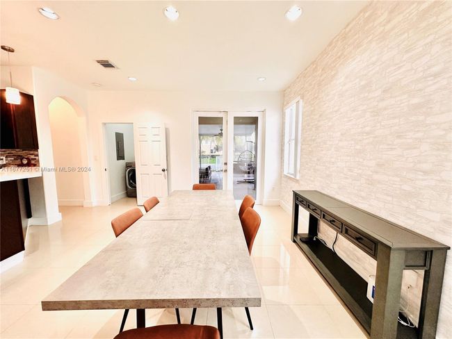 10886 Sw 242 Nd St, House other with 4 bedrooms, 2 bathrooms and null parking in Homestead FL | Image 18