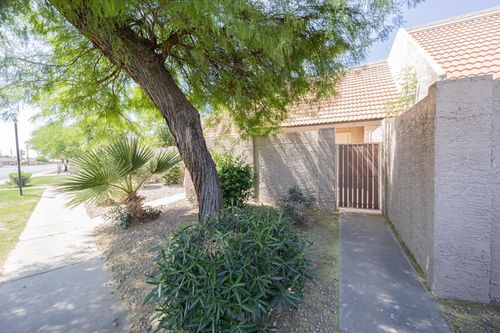 7314 N 43rd Ave, Glendale, AZ, 85301-2217 | Card Image