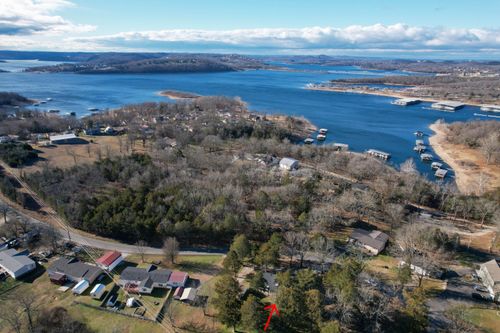 1068 Gobblers Mountain Rd, Branson West, MO, 65737-8725 | Card Image