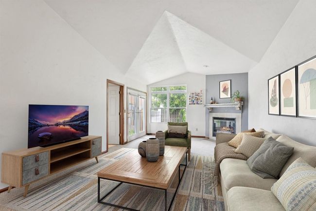 1 - 3313 E Heidemann Drive, Condo with 3 bedrooms, 2 bathrooms and null parking in APPLETON WI | Image 4