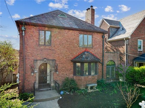 128 Hastings St, Pittsburgh, PA, 15206-4424 | Card Image