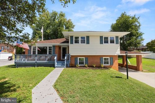 989 S Marshall St, FRONT ROYAL, VA, 22630-4248 | Card Image