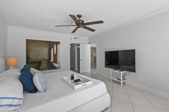 APT-112 - 2780 S Ocean Blvd, Condo with 2 bedrooms, 2 bathrooms and null parking in Palm Beach FL | Image 16