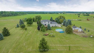 3805 Concession Rd 7, House other with 4 bedrooms, 4 bathrooms and 16 parking in Loretto ON | Image 2