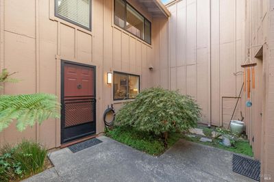 41 Flicker Dr, Townhouse with 2 bedrooms, 1 bathrooms and 2 parking in Novato CA | Image 3