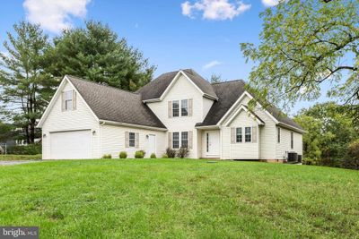 4174 Back Creek Valley Road, House other with 3 bedrooms, 2 bathrooms and null parking in HEDGESVILLE WV | Image 3