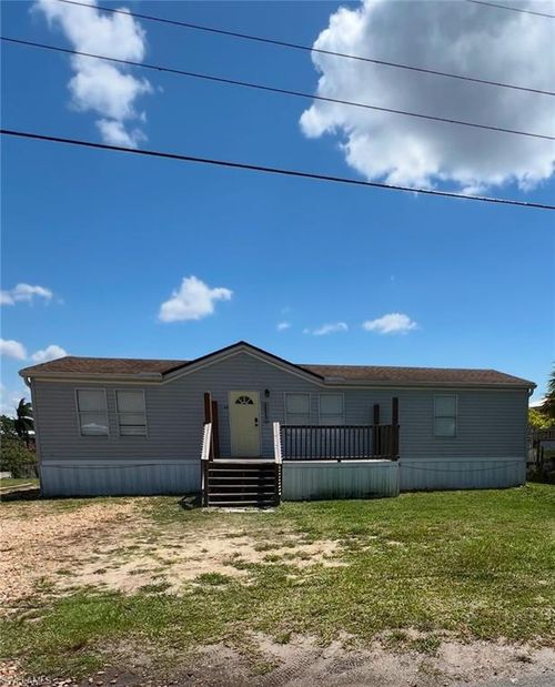 1151 Lake Dr, OKEECHOBEE, FL, 34974-0284 | Card Image