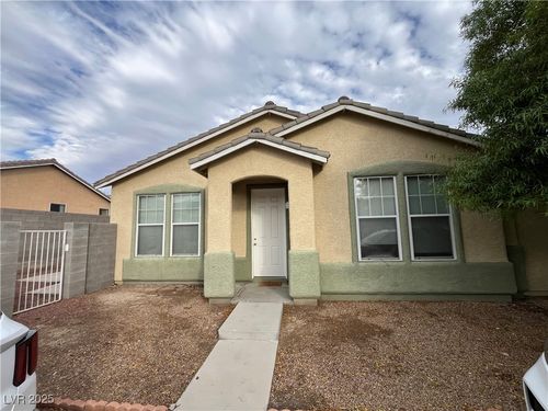 4972 Droubay Dr, Las Vegas, NV, 89122-8133 | Card Image