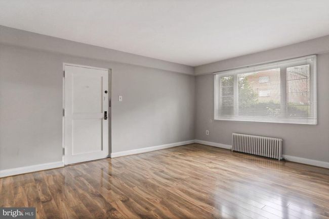 APT-1 - 1410 N Quinn St, Condo with 2 bedrooms, 1 bathrooms and null parking in ARLINGTON VA | Image 4
