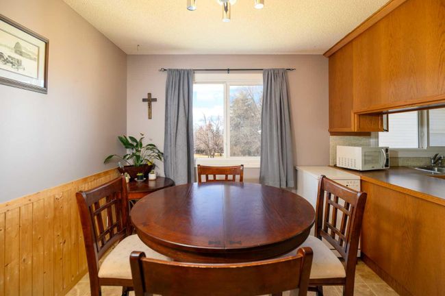 4906 Lakeview Road S, Home with 3 bedrooms, 2 bathrooms and 6 parking in Boyle AB | Image 7