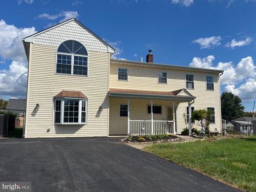 103 Holly Dr, LEVITTOWN, PA, 19055-1315 | Card Image