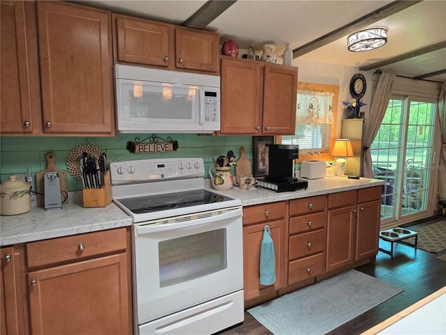 17172 Ne 37 Th Ave, House other with 3 bedrooms, 2 bathrooms and null parking in CITRA FL | Image 16