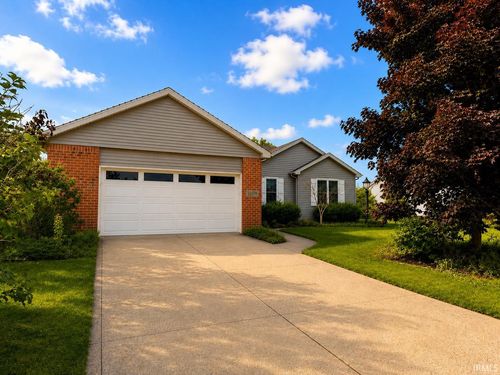 12018 Tapered Bank Run, Fort Wayne, IN, 46818-8795 | Card Image