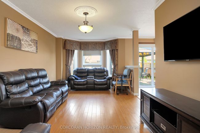 8 Haskell Rd, House other with 4 bedrooms, 2 bathrooms and 2 parking in Cambridge ON | Image 10
