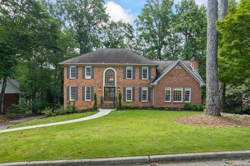 4585 Southport Xing, Peachtree Corners, GA, 30092-1122 | Card Image