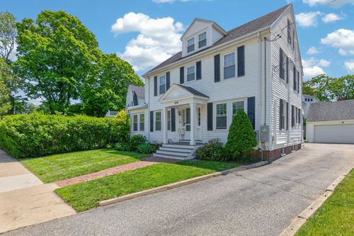 104 Brighton Ave, Portland, ME, 04102-2311 | Card Image