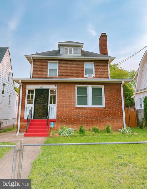 541 Mellon St Se, WASHINGTON, DC, 20032-2528 | Card Image