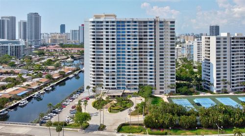 1914-2500 Parkview Dr, Hallandale Beach, FL, 33009-2869 | Card Image