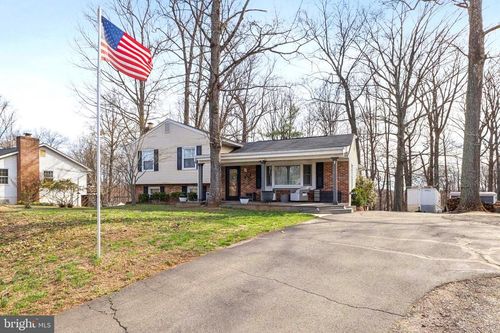 7041 Panorama Ct, WARRENTON, VA, 20187-2683 | Card Image