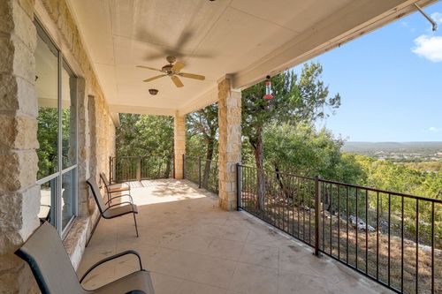 15121 Honeycomb Holw, Leander, TX, 78641-7501 | Card Image
