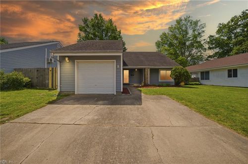 3421 Daffodil Cres, Virginia Beach, VA, 23453-2313 | Card Image