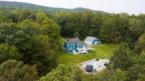 39 N Mountain Rd, Lanesborough, MA, 01237-9534 | Card Image