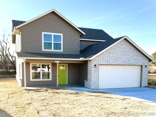 319 Tribute Trl, Chouteau, OK, 74337-5000 | Card Image