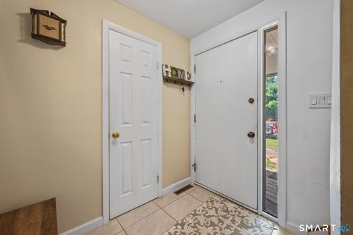50-50 Northampton Ln, Plainville, CT, 06062-1232 | Card Image