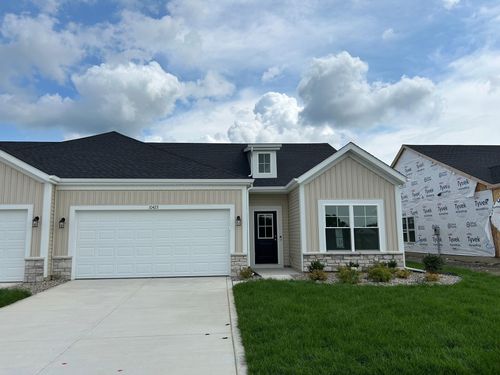 10423 Iowa St, Crown Point, IN, 46307 | Card Image