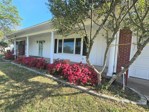 604 E Pennsylvania Ave, Van, TX, 75790-2964 | Card Image