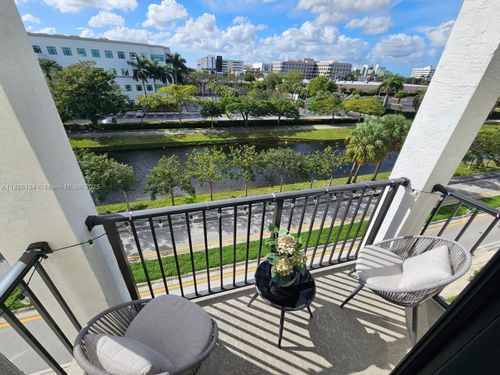 apt-402-8301 Nw 41st St, Doral, FL, 33166-6289 | Card Image