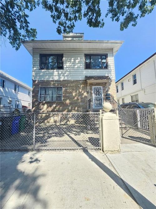 1521 W 10th St, Brooklyn, NY, 11204-6302 | Card Image