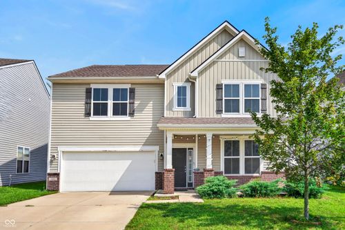 2462 Creekland Dr, Columbus, IN, 47201-0075 | Card Image
