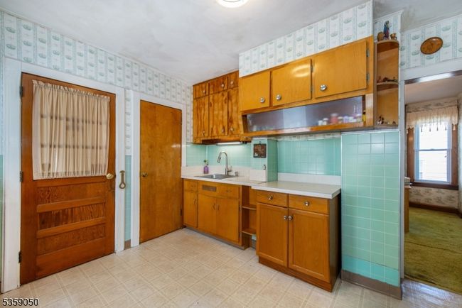 63 2 Nd Ave, House other with 4 bedrooms, 2 bathrooms and null parking in Garwood NJ | Image 14
