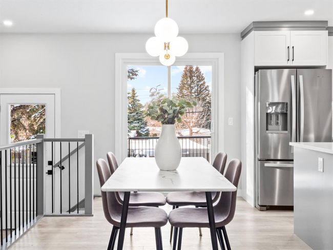 2731 Conrad Dr Nw, House detached with 5 bedrooms, 3 bathrooms and 2 parking in Calgary AB | Image 10