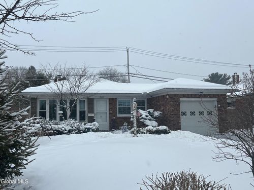 11 Westford Street, Albany, NY, 12208 | Card Image