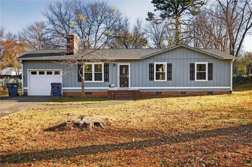 7335 Church St, Rural Hall, NC, 27045-9319 | Card Image