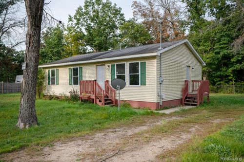 4052 S Harvard Ave, Baldwin, MI, 49304-7573 | Card Image