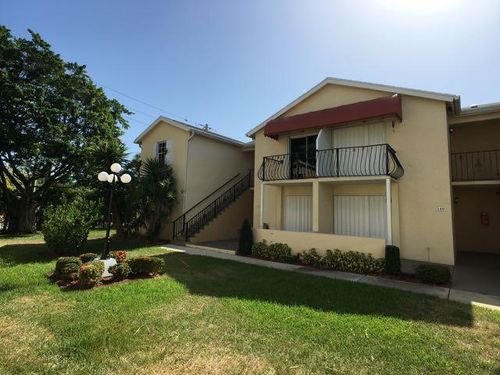 143 Waterside Dr, Hypoluxo, FL, 33462-6167 | Card Image